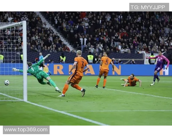 足球明星后腰的身高数据揭秘与职业生涯影响分析