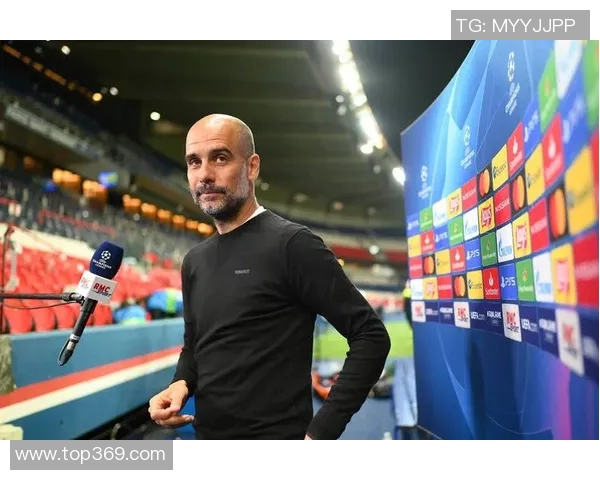 国外足球明星遭遇诈骗事件家产损失引发广泛关注与讨论